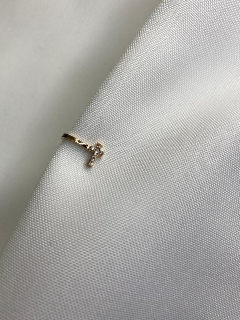 Brinco Piercing Fake Cruz Cravejado