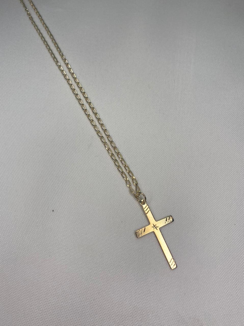 Colar Masculino Com Pingente Cruz