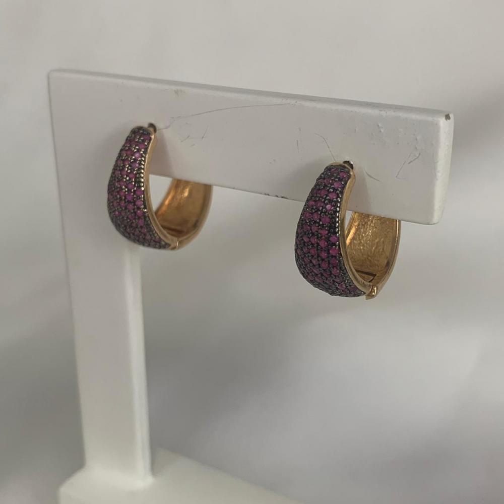 Brinco Argola Click Média 5 Linhas Cravejadas Rosa