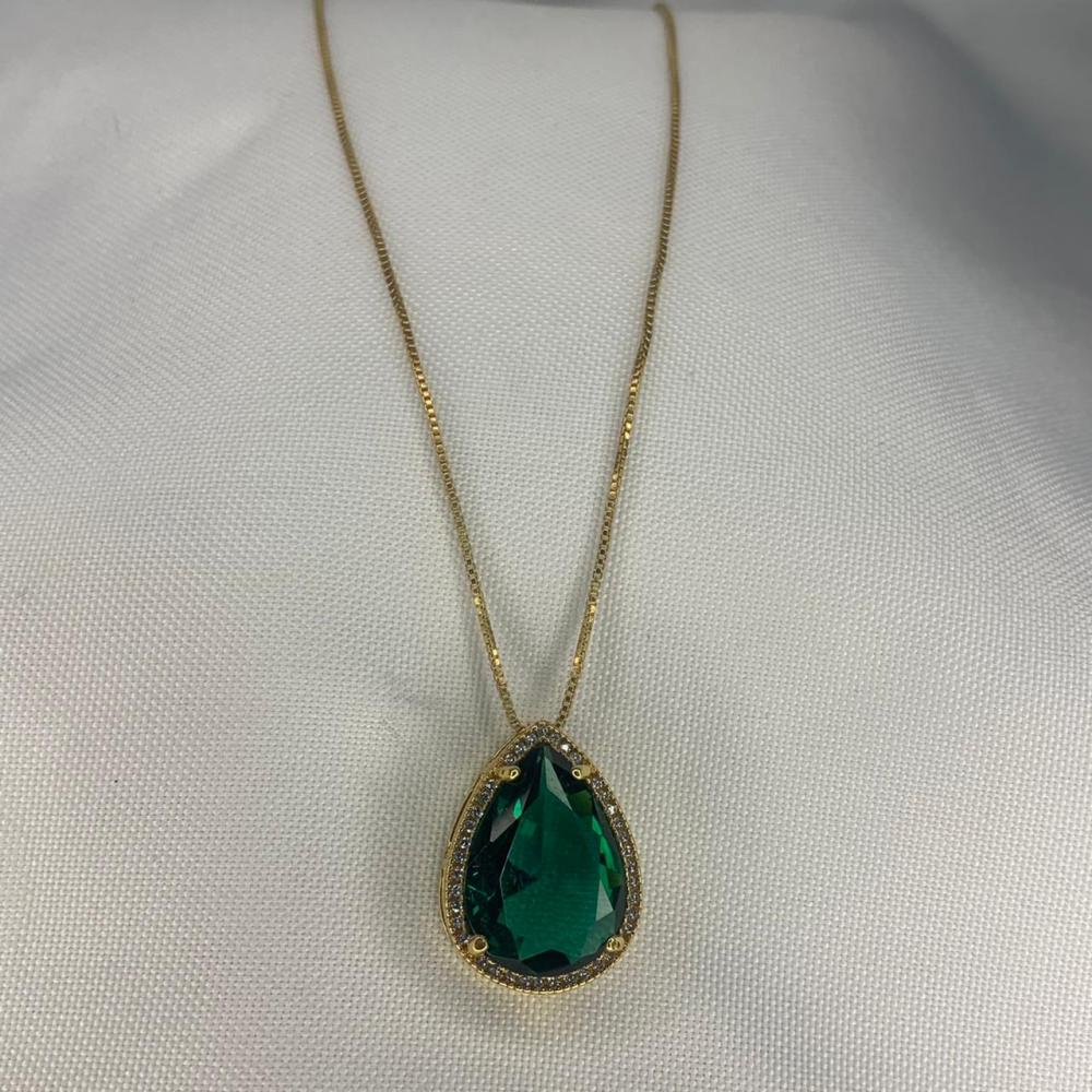 Colar Pedra de Zircônia Cravejada Verde