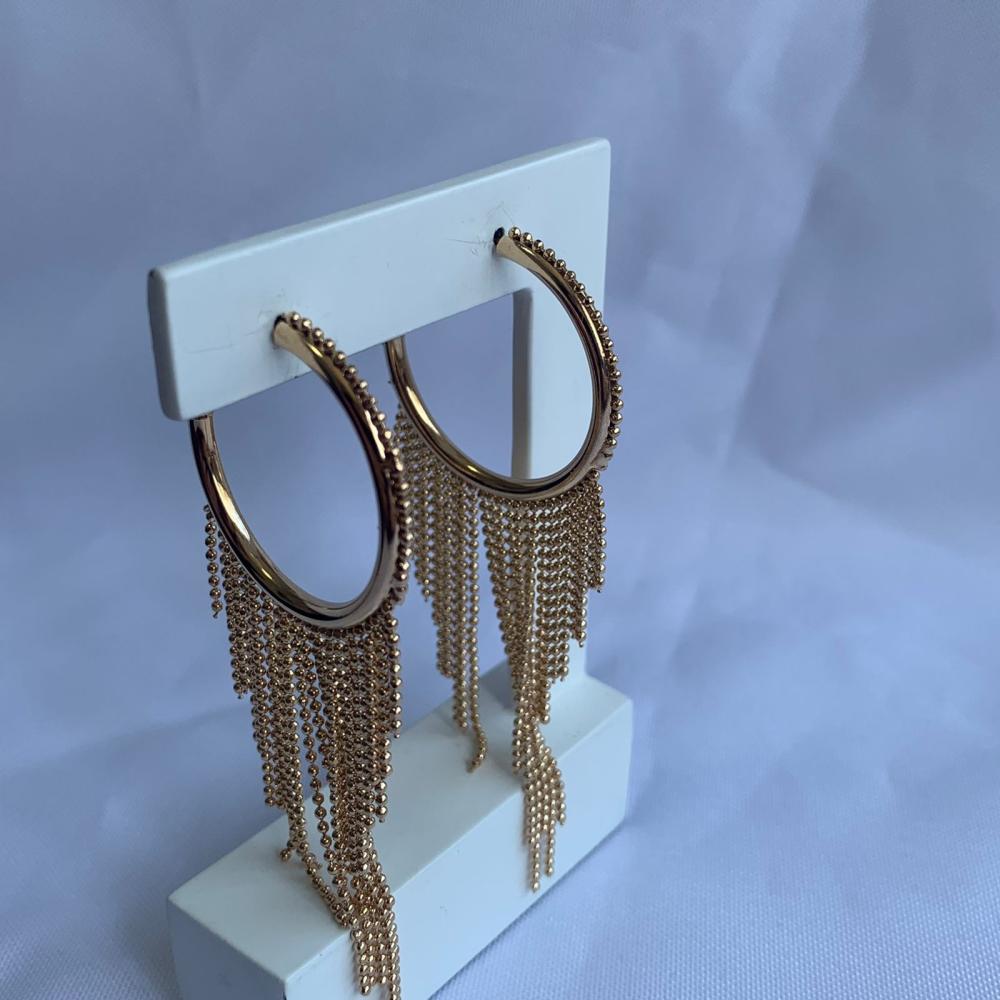 Brinco Argola com Corrente Bolinhas