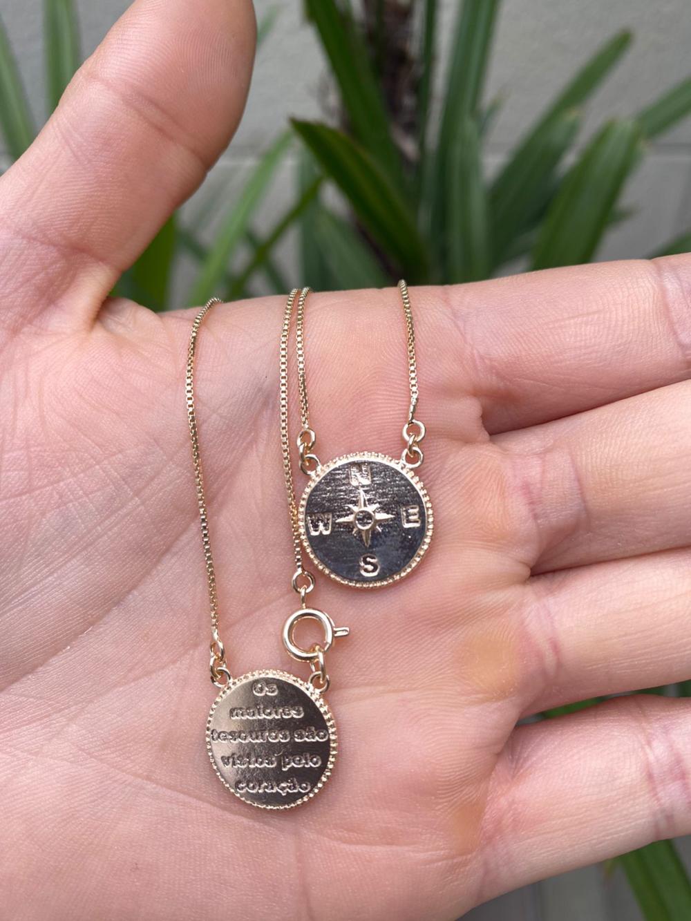 Colar Duas Medalhas Rosa dos Ventos