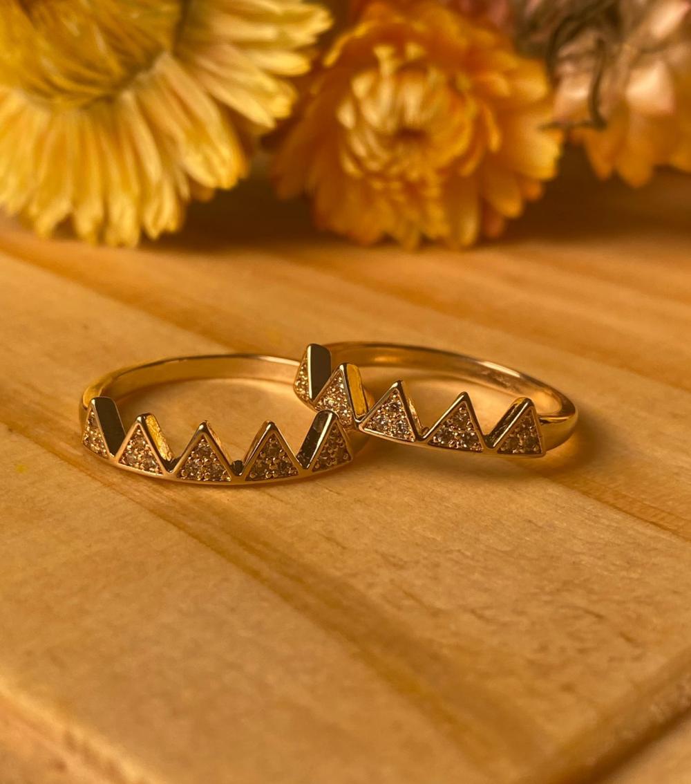 Anel 5 Triângulos Cravejados