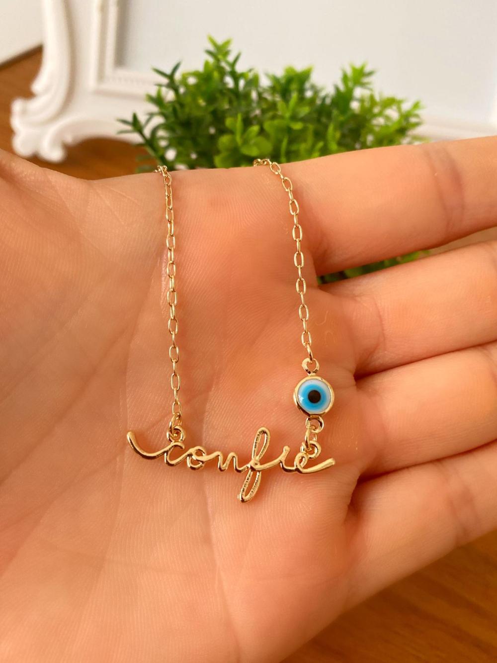 Colar Com a Frase Confie é pingente olho grego azul