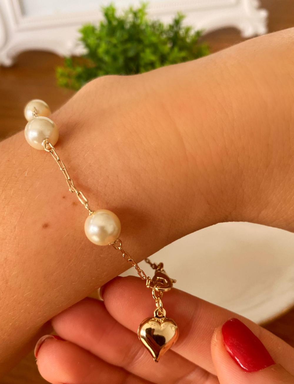 Pulseira Perola Com Coração Na Ponta