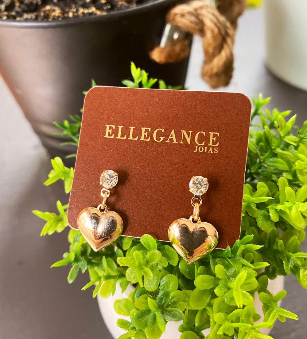 Brinco ponto de luz com coração chapa pendurado