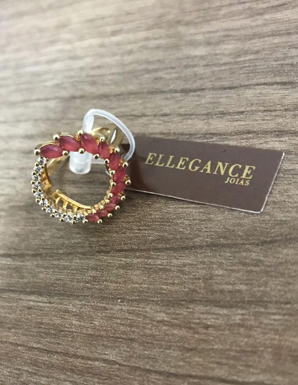 anel folhado com pontinho de luz