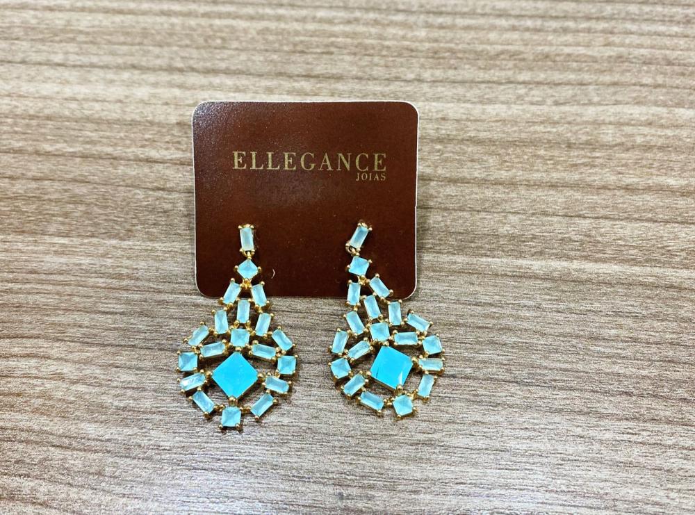 Brinco cristal gota quadradinhos azul bebe