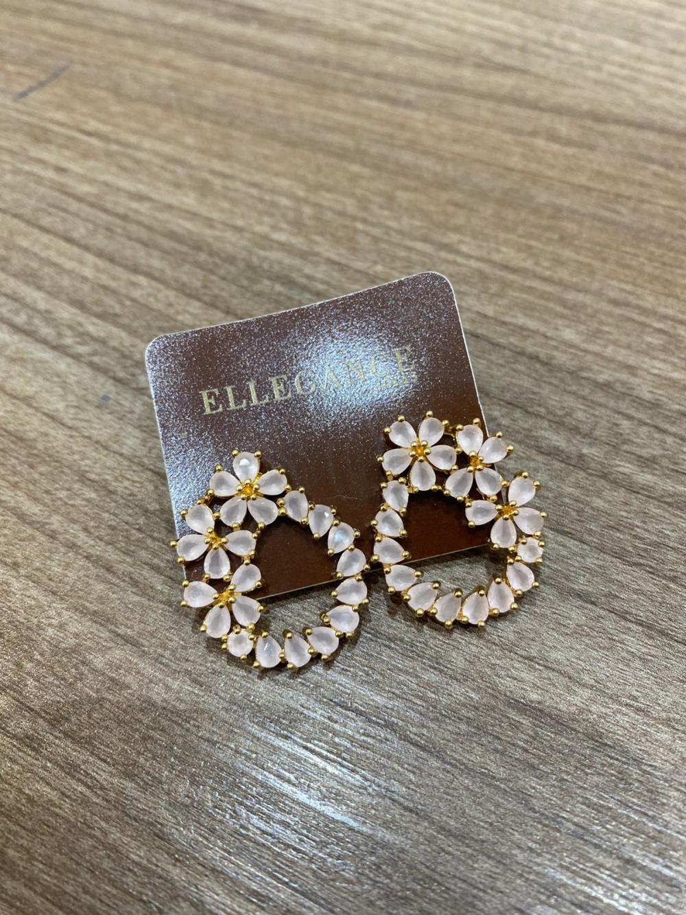 Brinco Cristal oval com flores rose