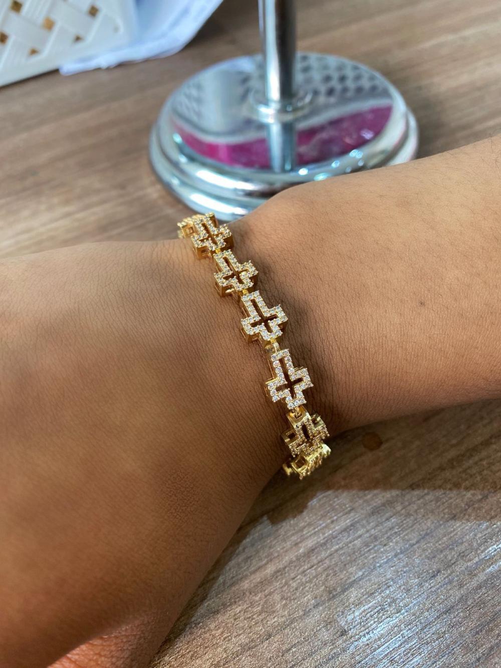 Pulseira cruz cravejada