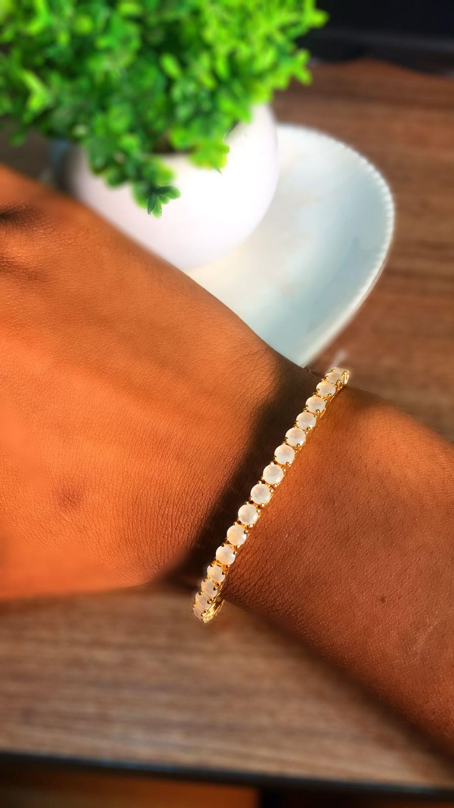 pulseira  cristal com detalhe redondo