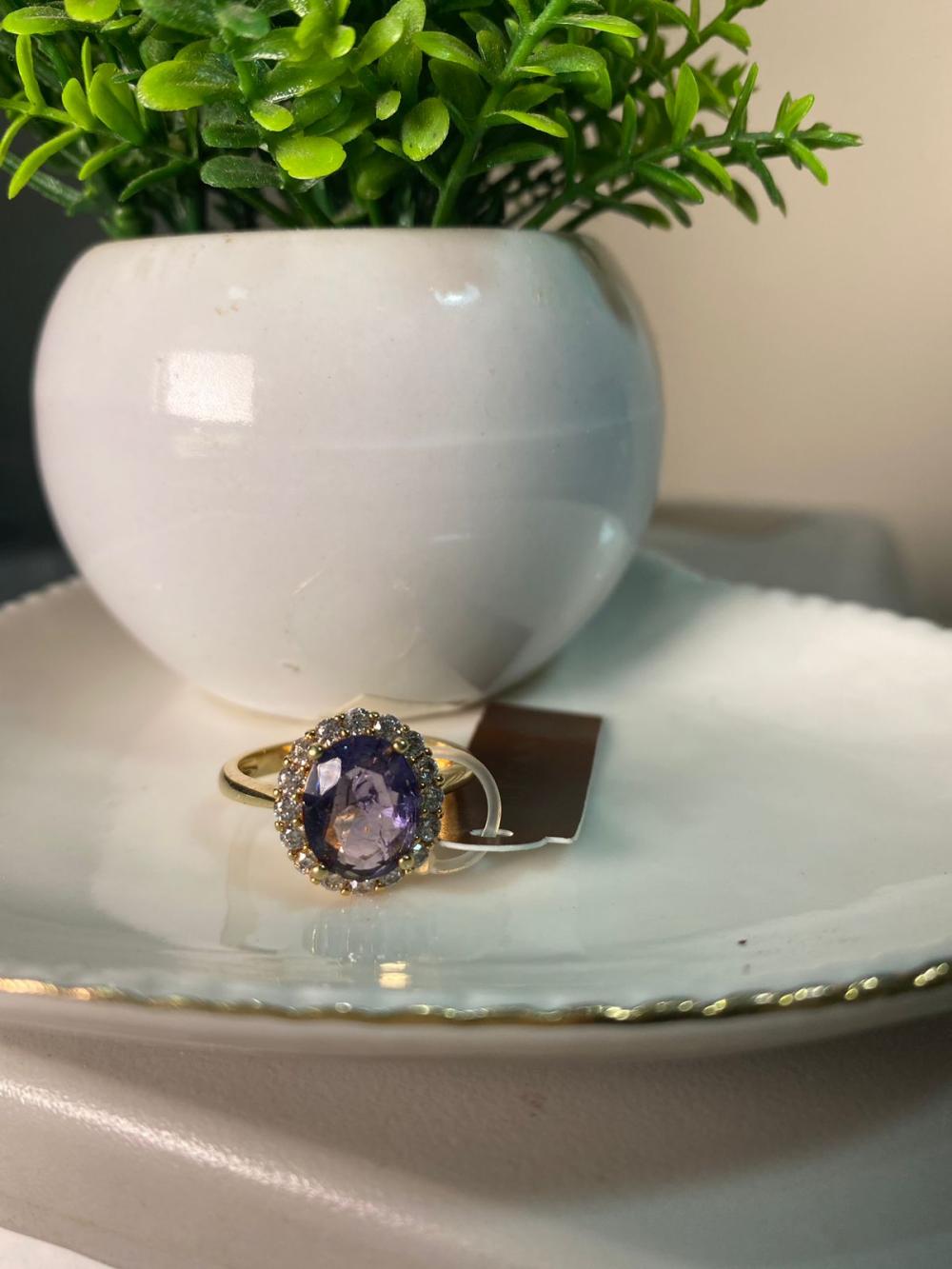 Anel cristal cravejado na volta lilas