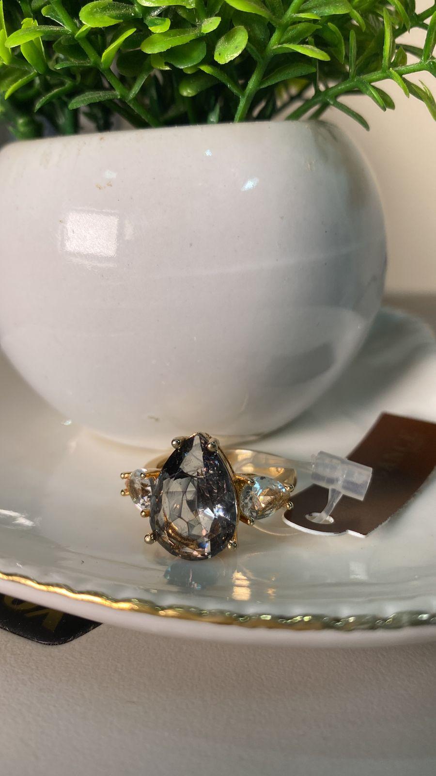 Anel oval cristal