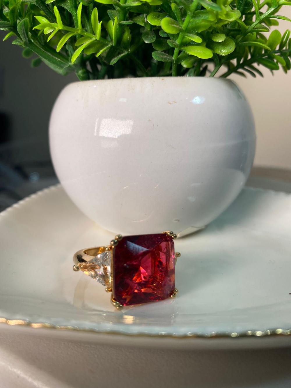 Anel quadrado cristal rosa