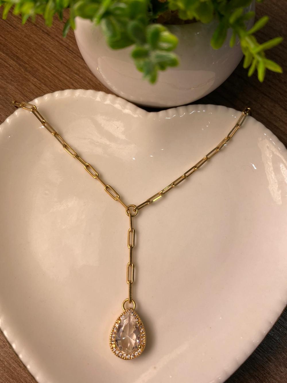 Colar cartier cristal oval
