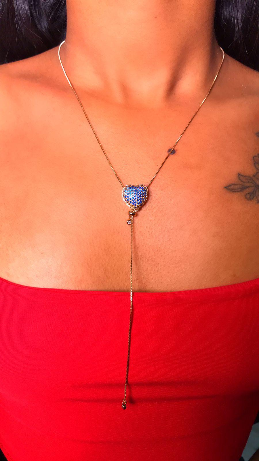 colar coração gravata