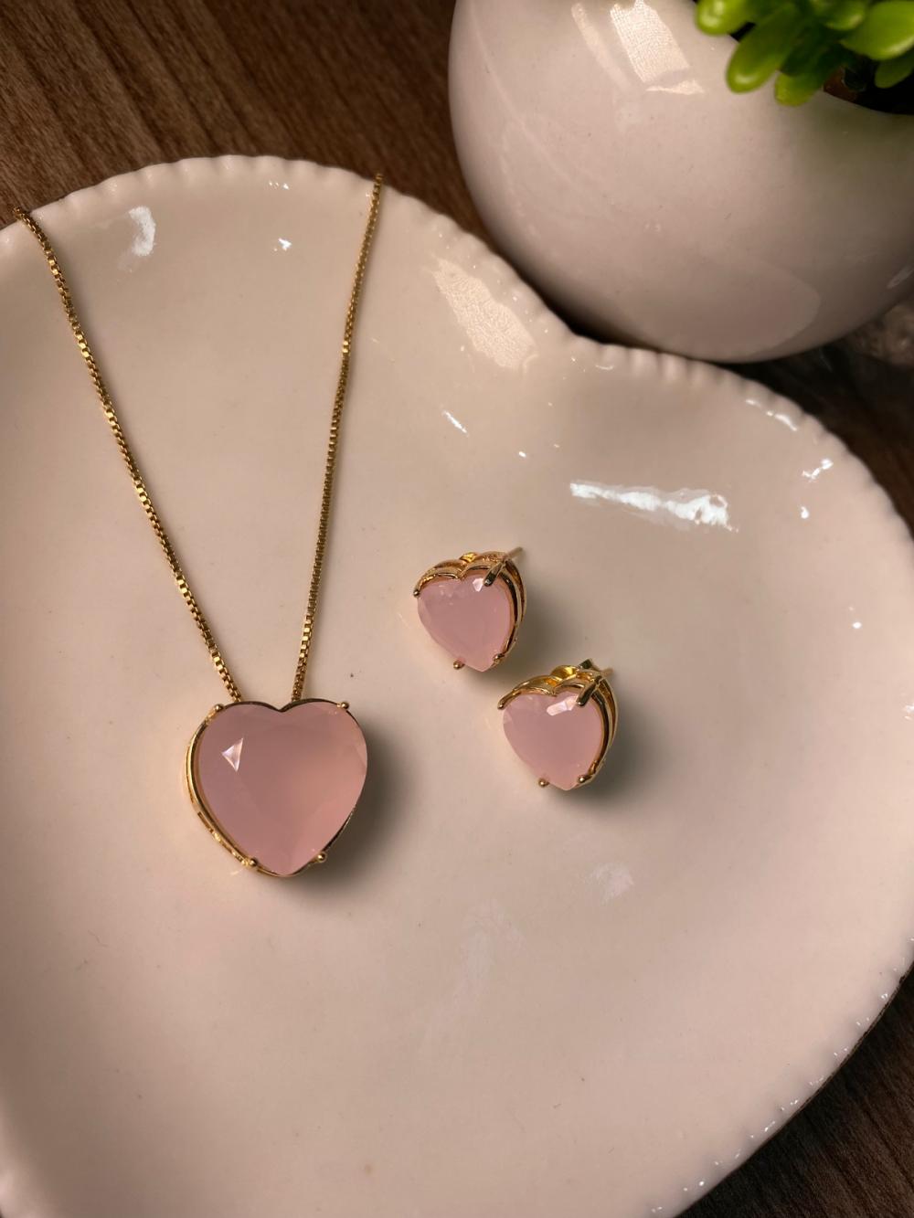 Conjunto brinco colar coração rosa