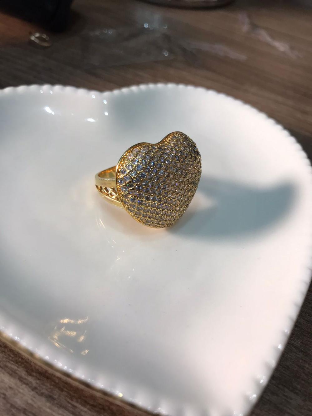 anel coração cravejado
