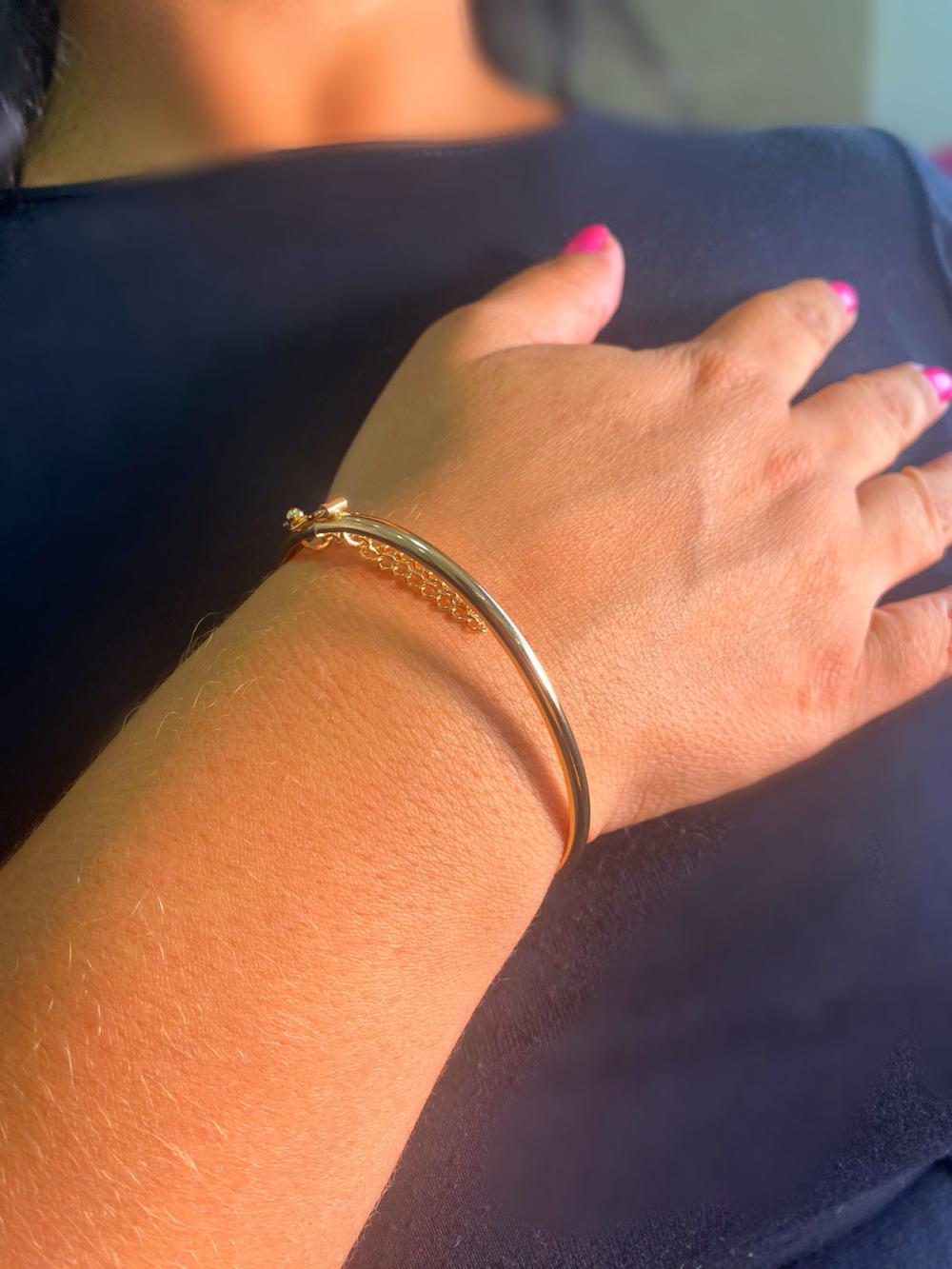 bracelete algema dourado