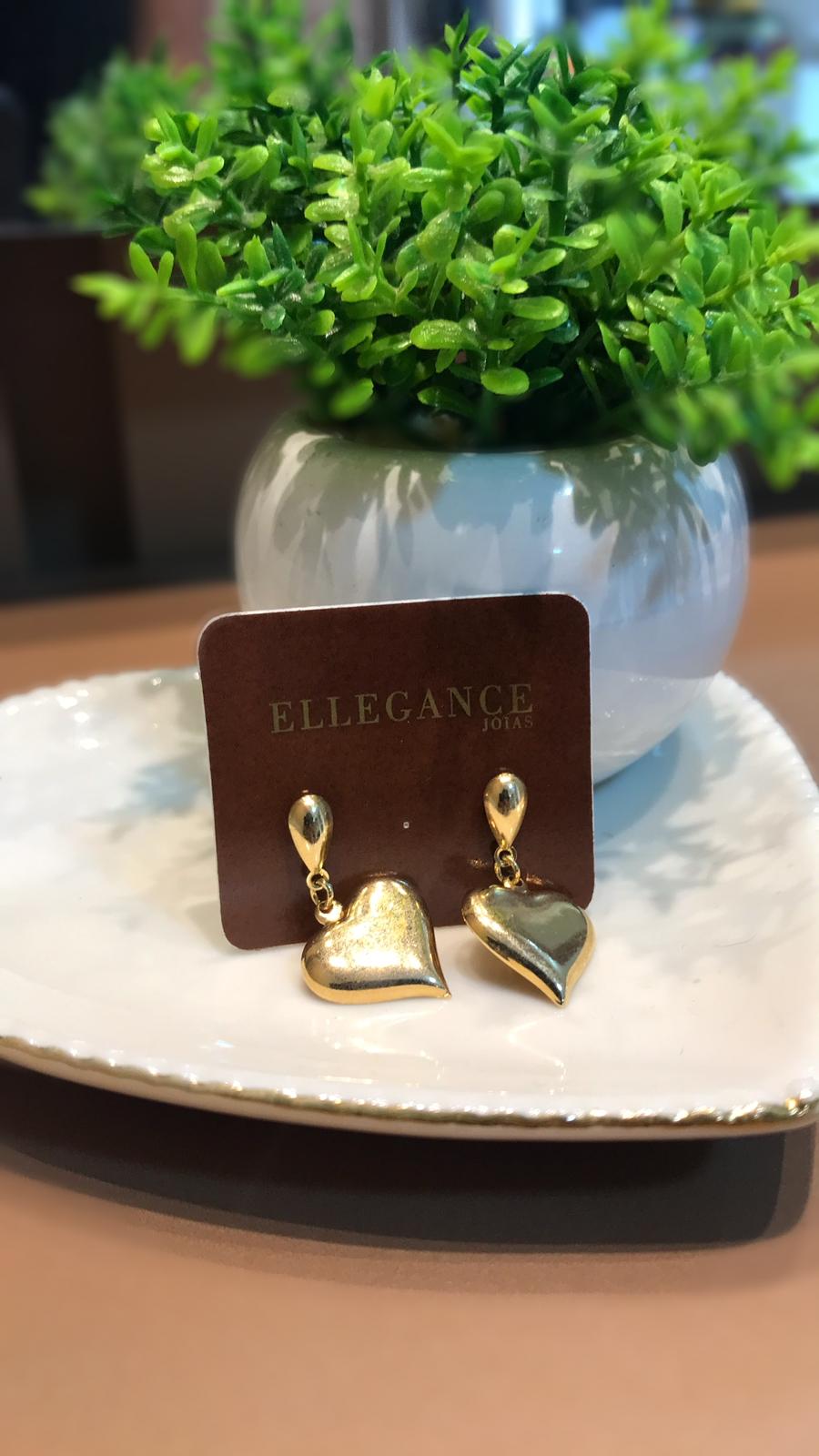 Brinco pingente coração