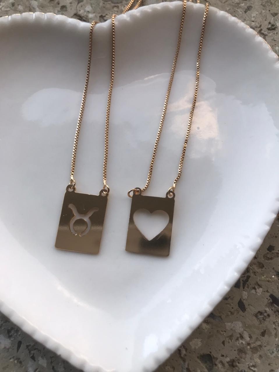 escapulário quadrado signo touro