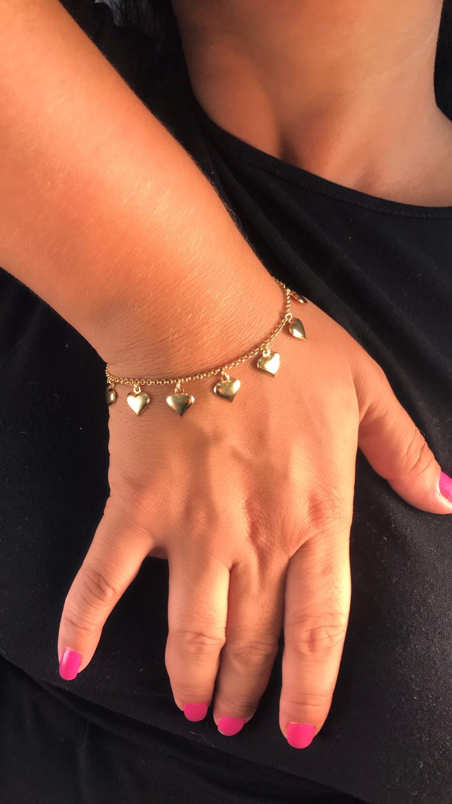 Pulseira chapinha corações sem zircônia