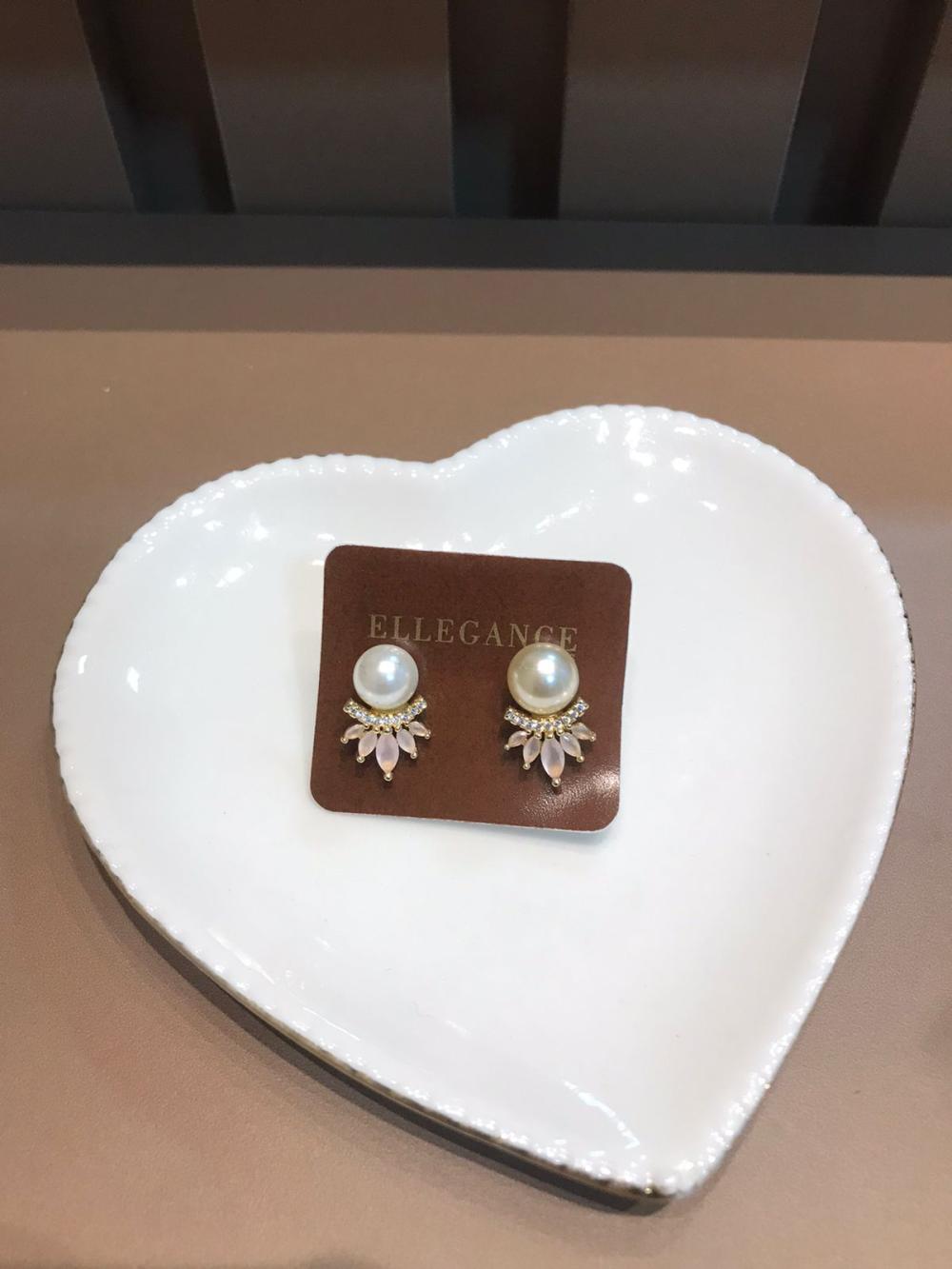 brinco cristal com perola e linha ponto de luz