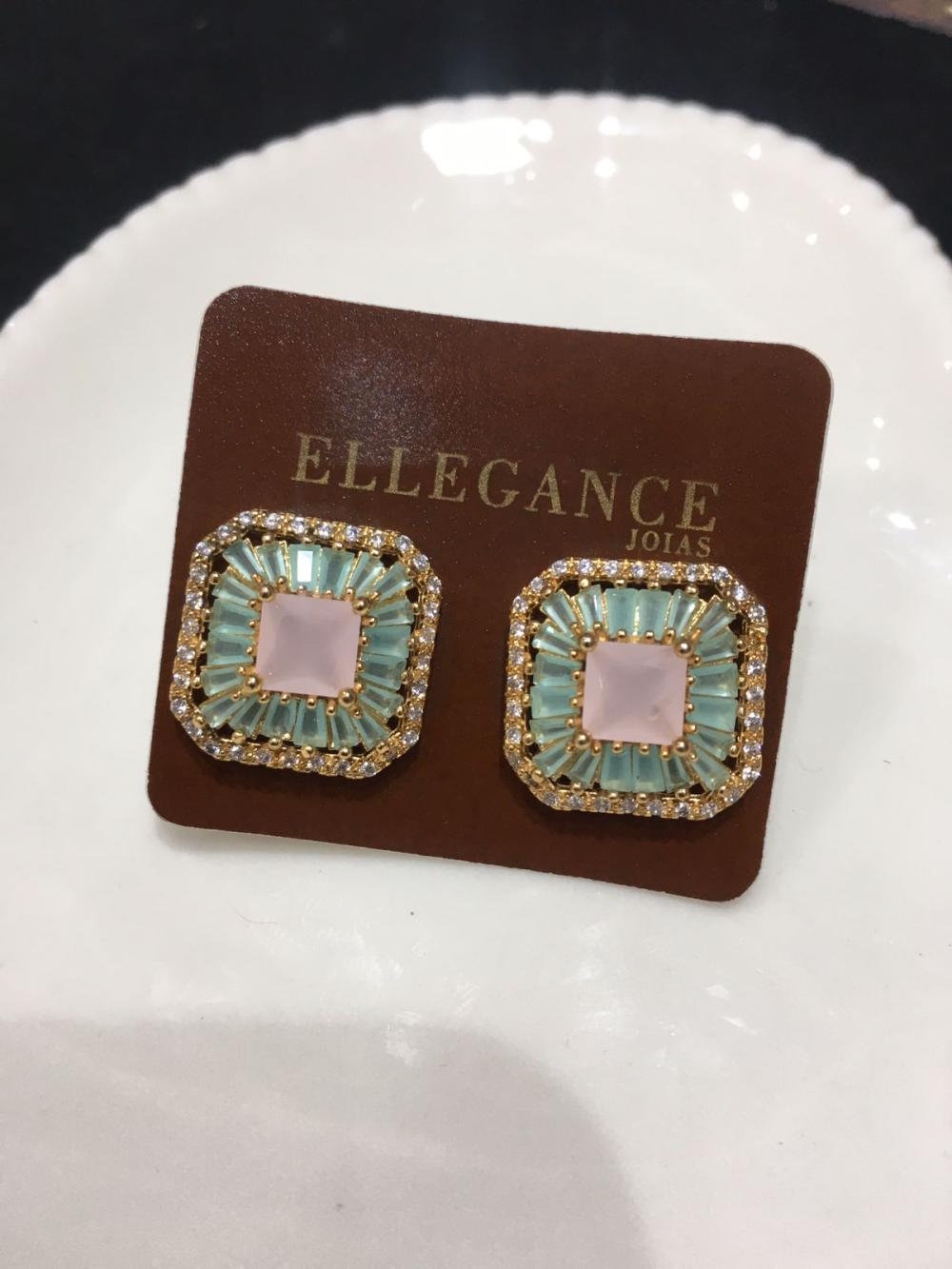 brinco quadrado verde e rosa claro