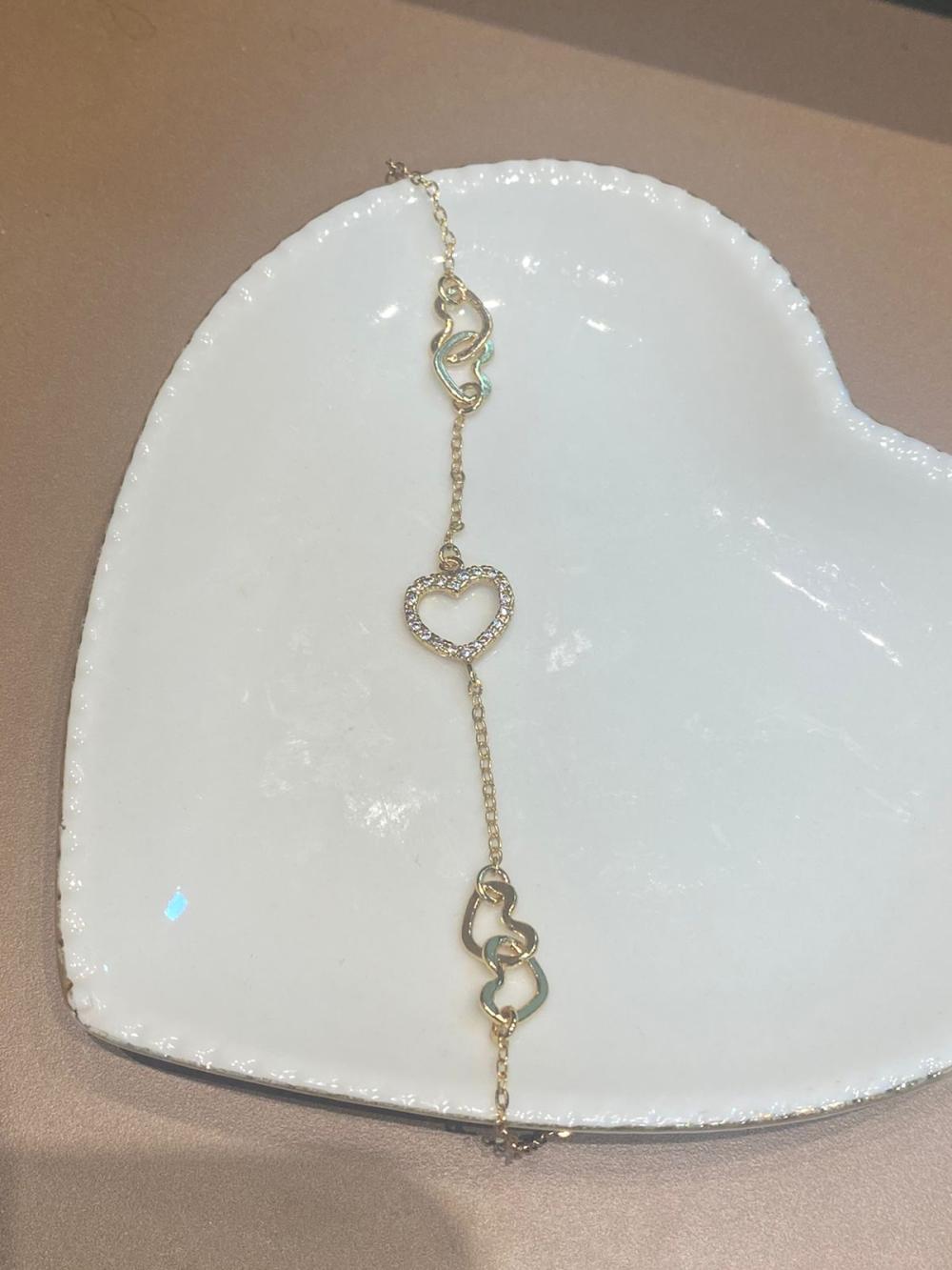 pulseira coração central com cristais e pequenos duplos