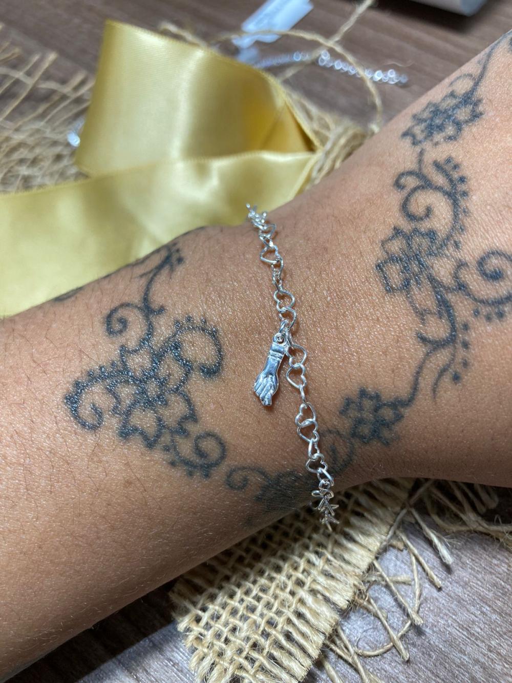 Pulseira coração figa