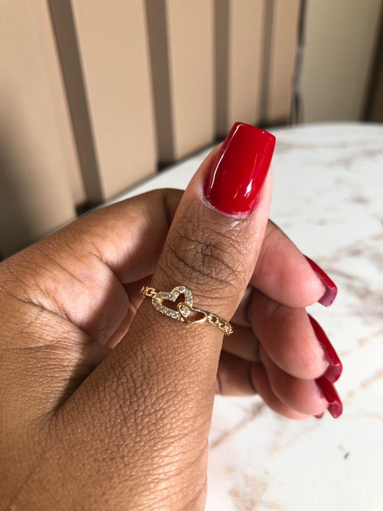 Anel coração cravejado