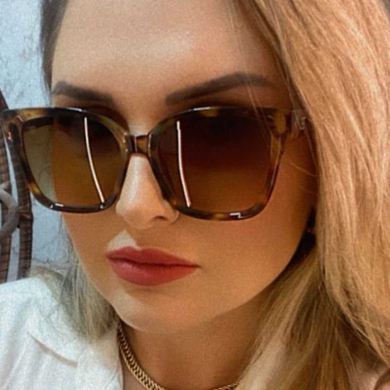 Oculos Quadrado Onça