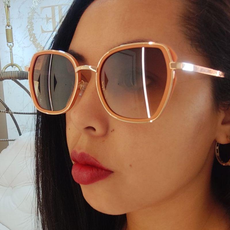 Oculos Vinho com detalhes rose