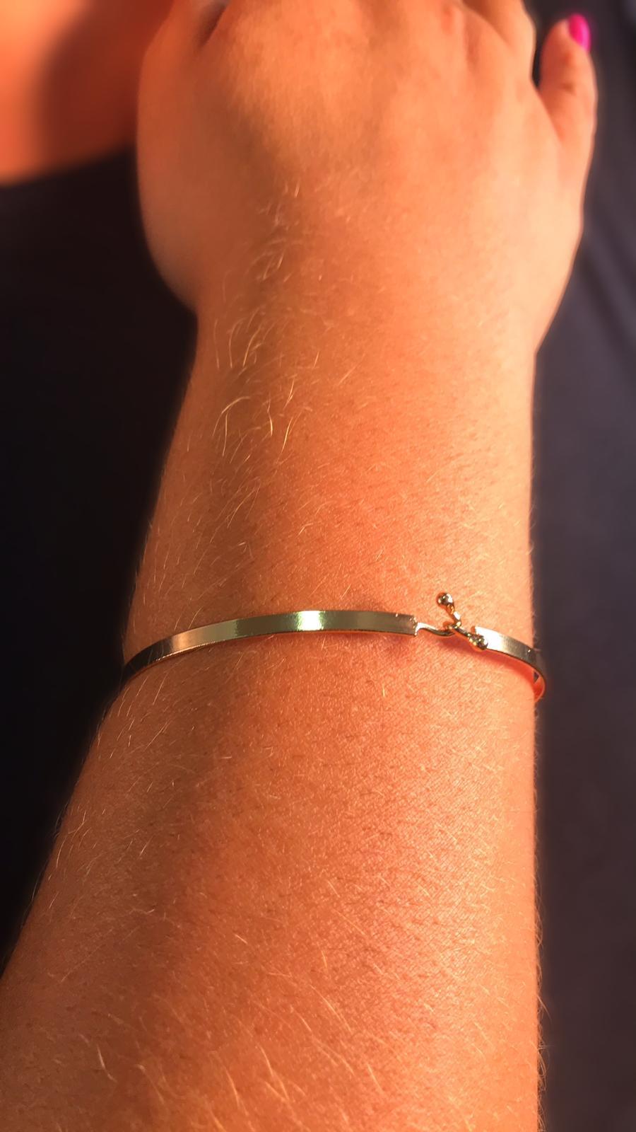 bracelete fecho abraçado dourado